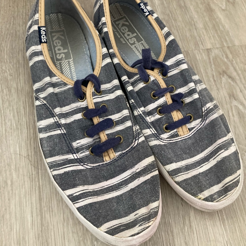Ladies striped Keds